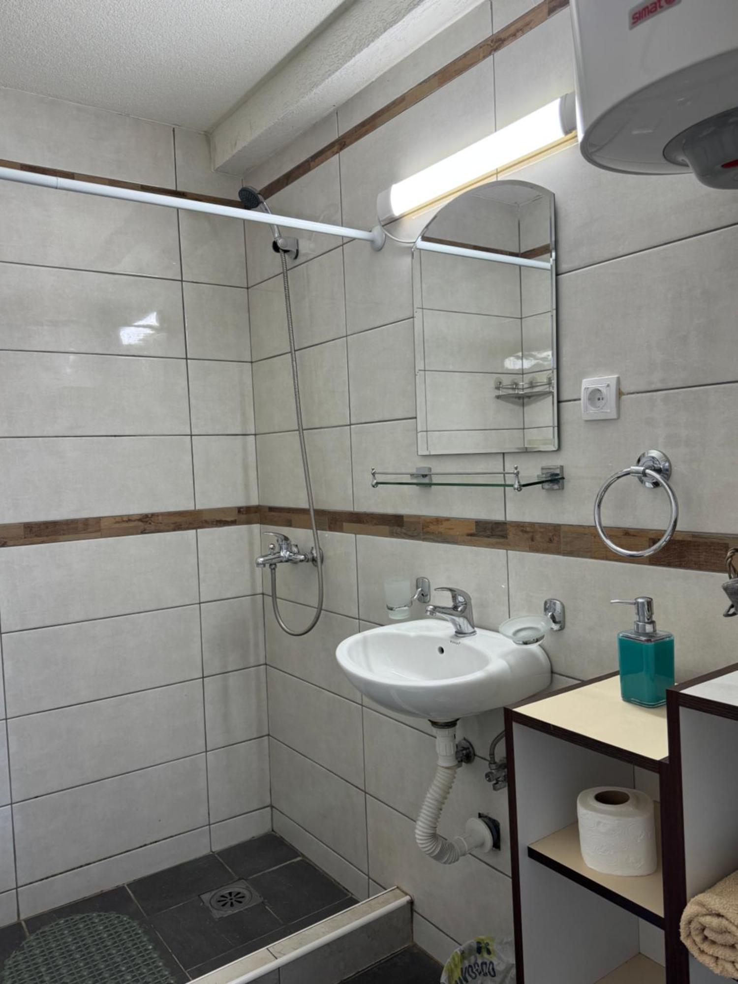 Apartmani Breze Podgoriçe Dış mekan fotoğraf